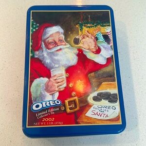 Oreo limited Edition Collectors Tin! 2002 “Oreo cookies for Santa”